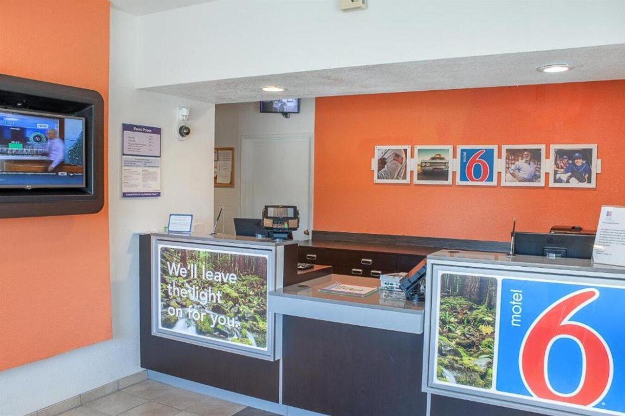 Motel 6-Ukiah, Ca Экстерьер фото