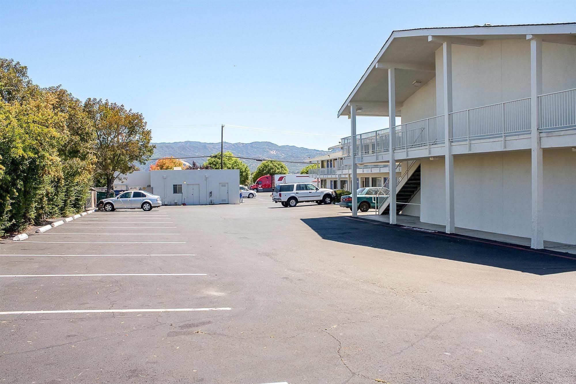 Motel 6-Ukiah, Ca Экстерьер фото