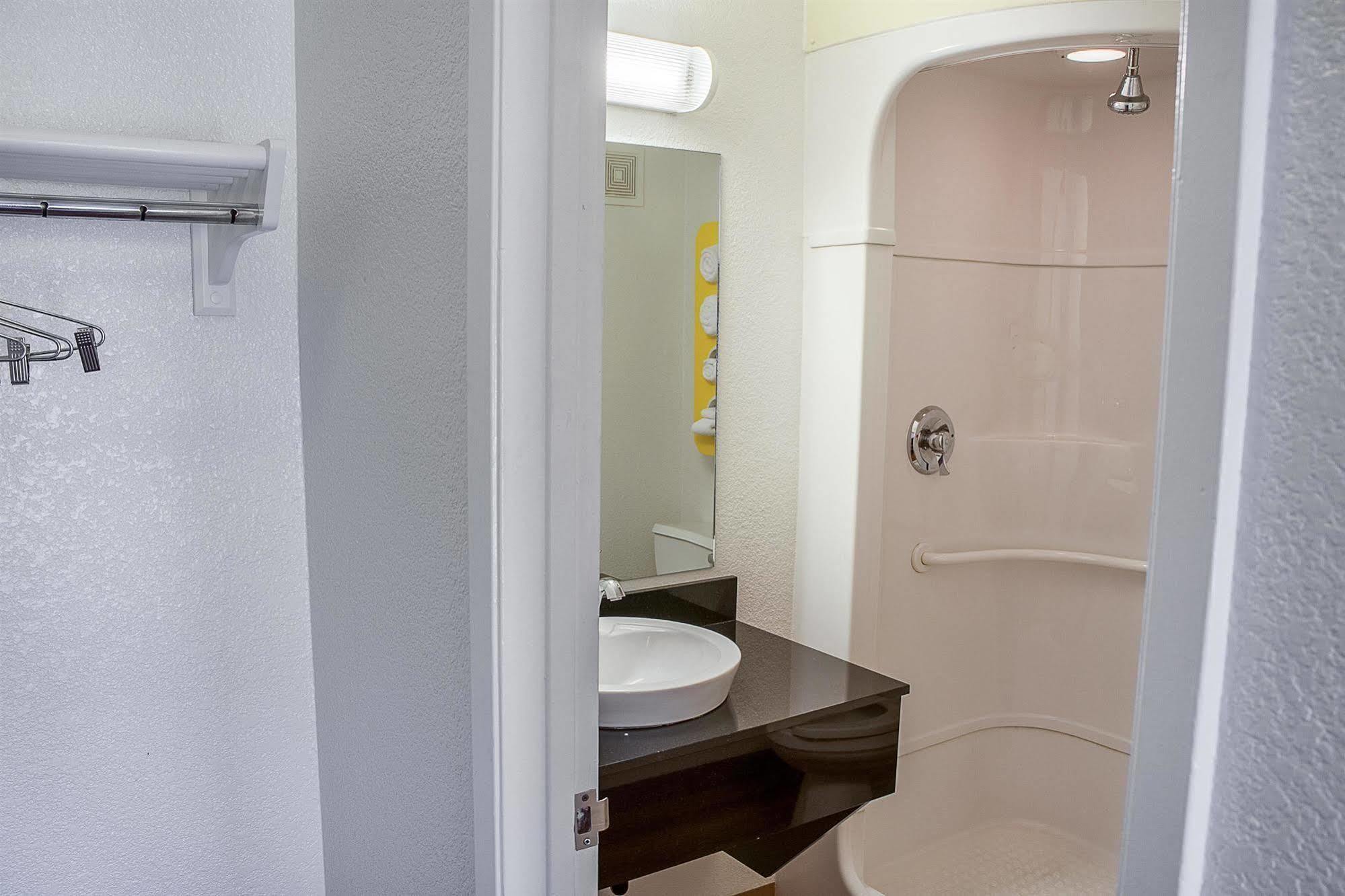 Motel 6-Ukiah, Ca Экстерьер фото