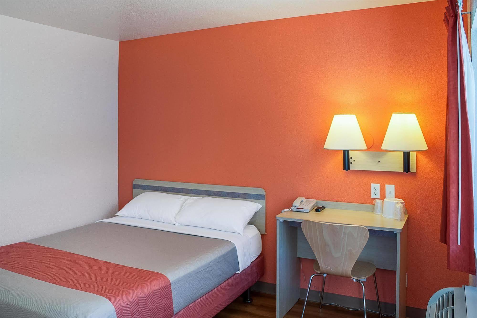 Motel 6-Ukiah, Ca Экстерьер фото