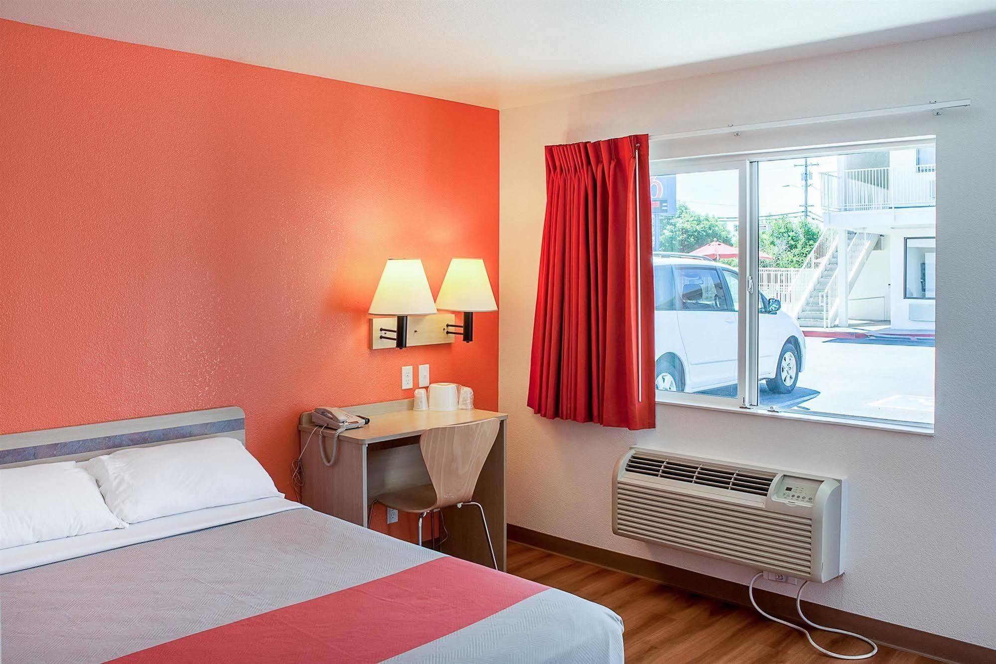 Motel 6-Ukiah, Ca Экстерьер фото