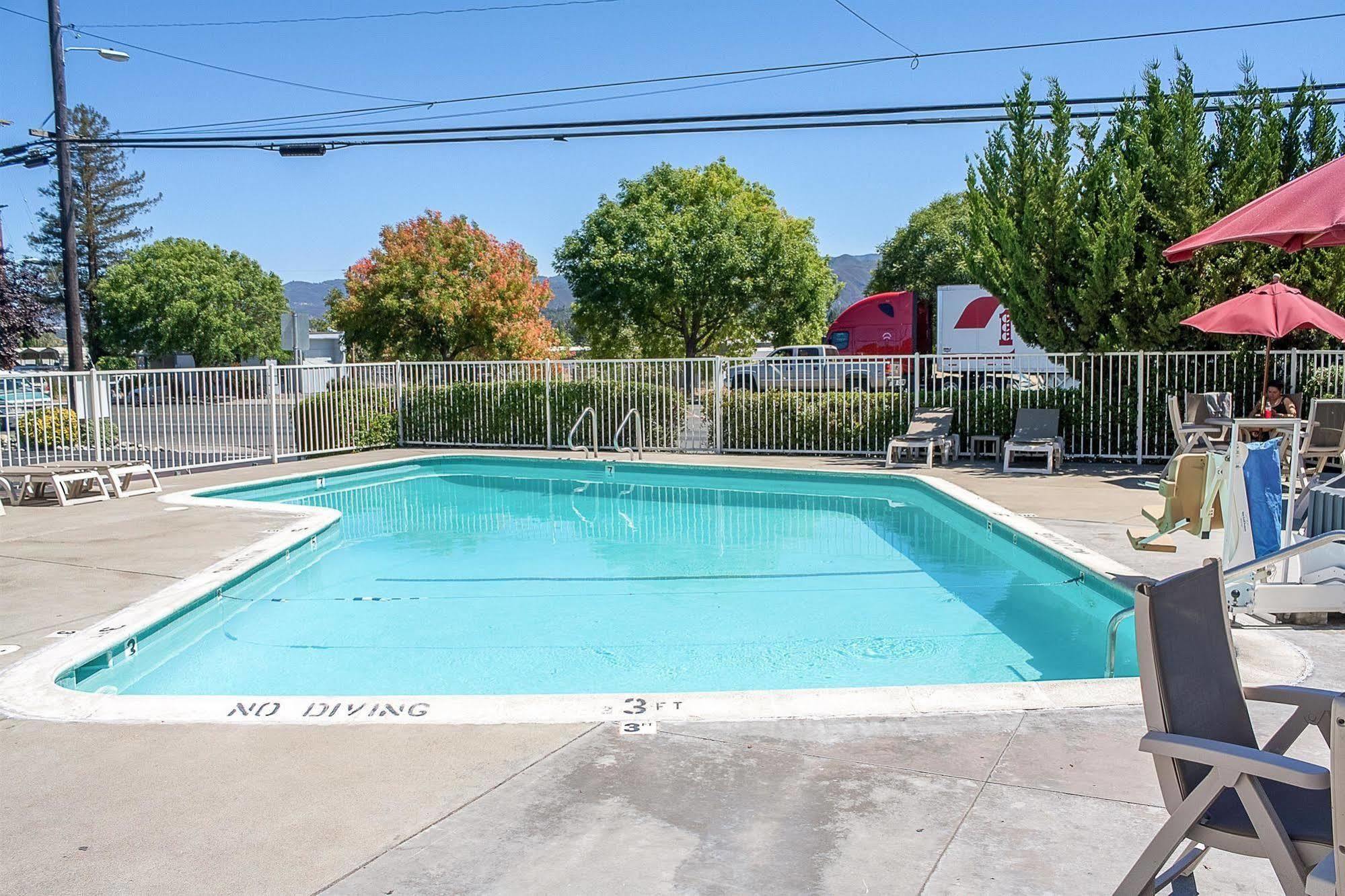 Motel 6-Ukiah, Ca Экстерьер фото